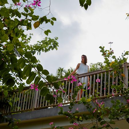 Salinda Resort Phu Quoc - Sparkling Wine Breakfast Eksteriør billede The bridge at the top of the hill