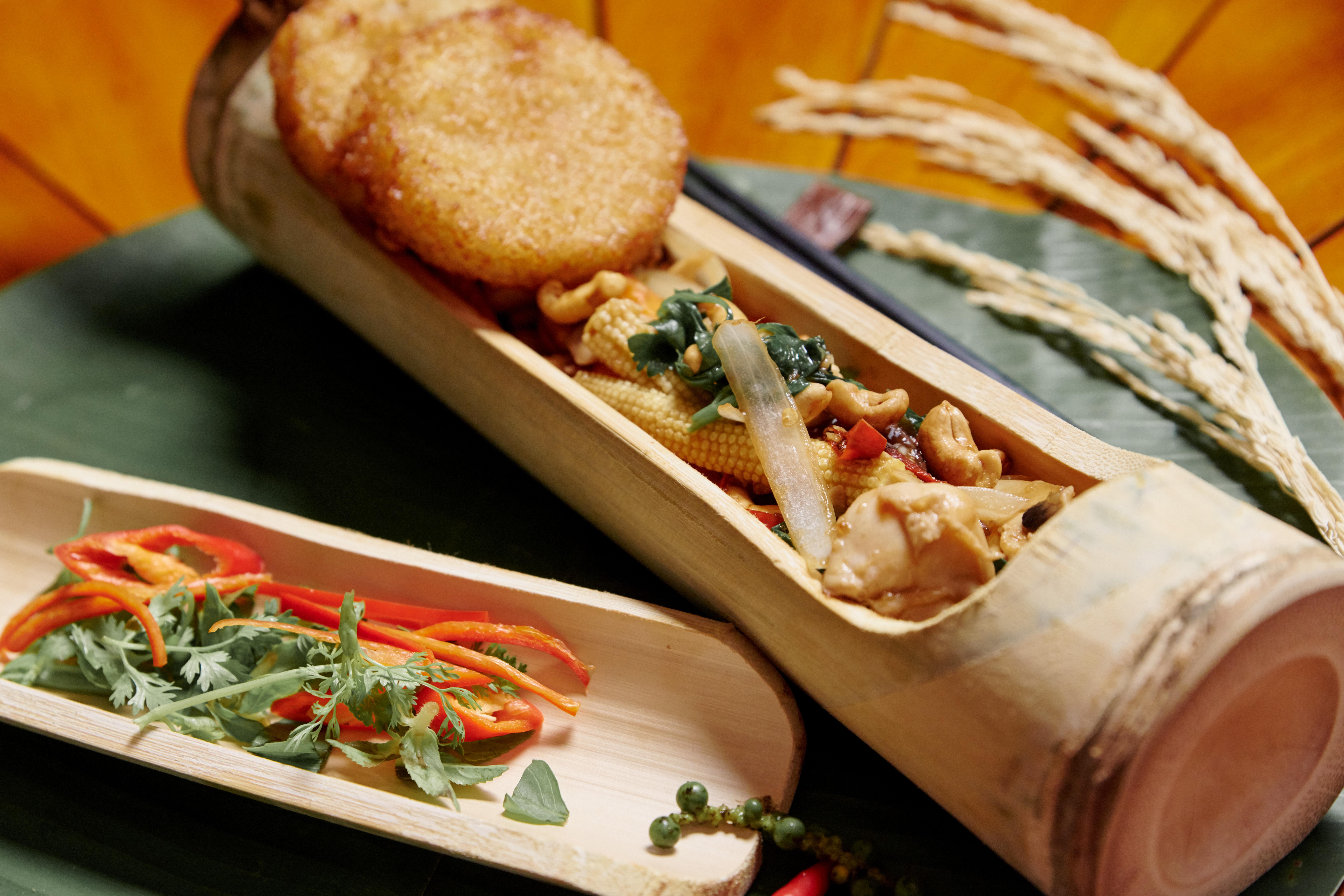 Salinda Resort Phu Quoc - Sparkling Wine Breakfast Eksteriør billede Bamboo chicken